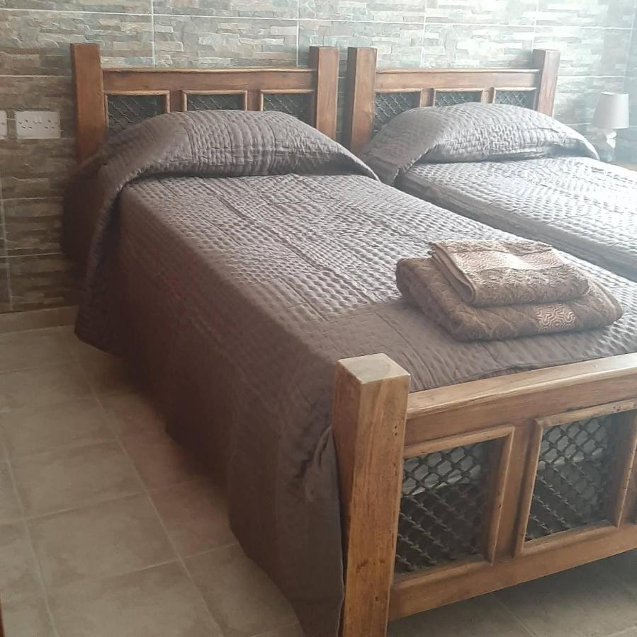 Haven House Villa Larnaca Bagian luar foto