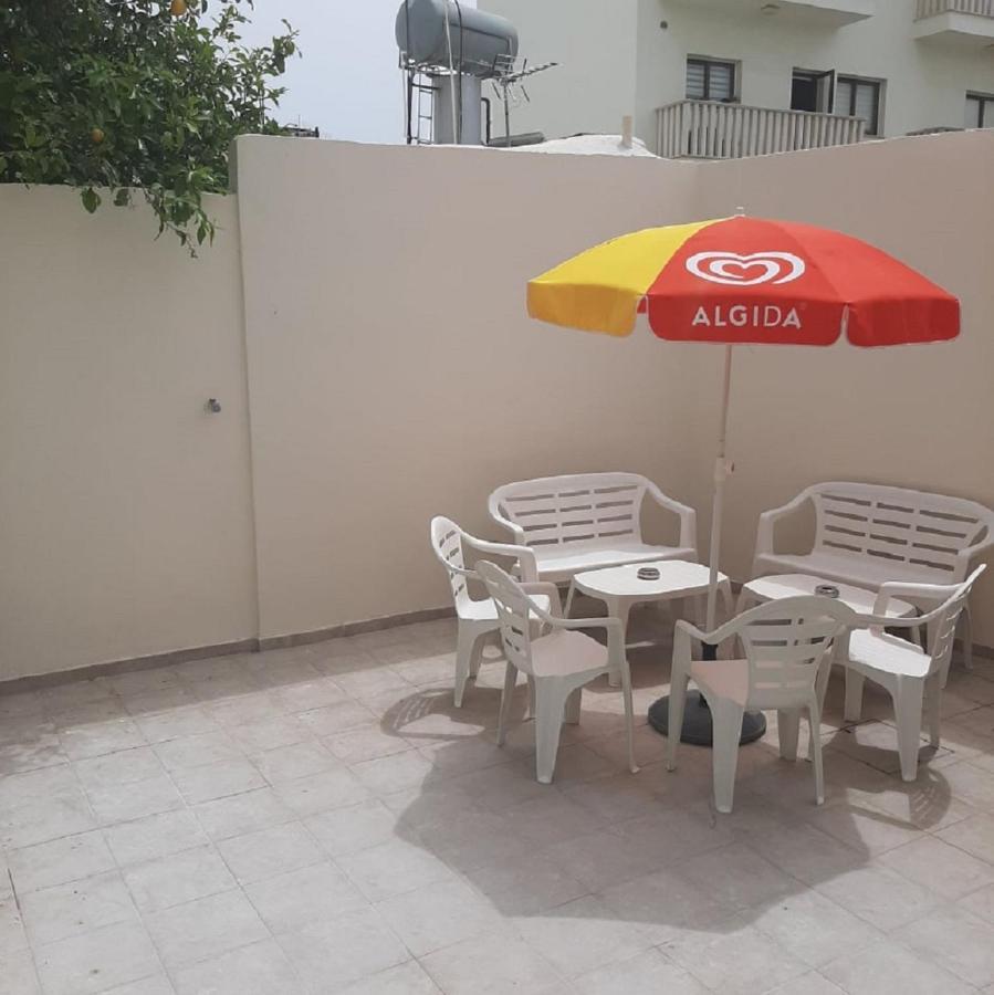 Haven House Villa Larnaca Bagian luar foto