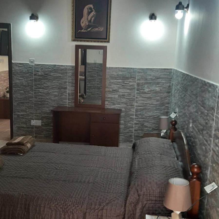 Haven House Villa Larnaca Bagian luar foto